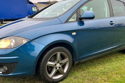 Seat Altea 145.216 km 4.200 &euro; Rostock 18147