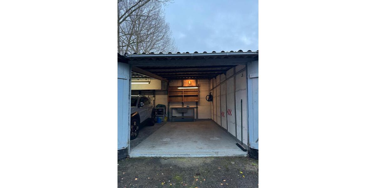 Garagen / Stellplätze Rostock Evershagen - 100&euro; | Angebot:26343087