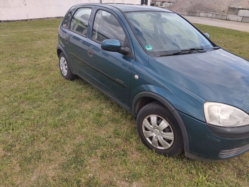 Opel Corsa 150.000 km 1.590 € Rostock 18107