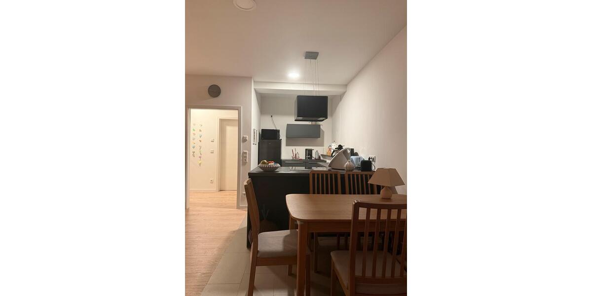 Etagenwohnung Rostock Hohe Düne - 2 Zimmer, 75 m&sup2;, 1.470&euro; | Angebot:25933593