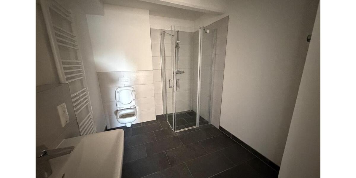 Etagenwohnung Bützow - 3 Zimmer, 85 m&sup2;, 840&euro; | Angebot:24616917