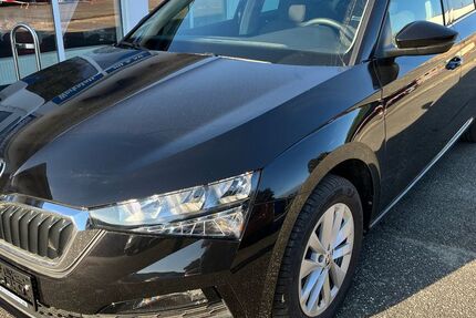 Skoda Scala 22.429 km 19.990 &euro; Tessin 18195