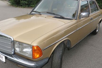 Mercedes-Benz 240 357.000 km 8.999 &euro; Bentwisch 18182