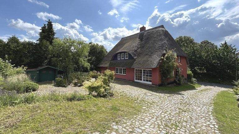 Mehrfamilienhaus, Wohnhaus Retschow Stülow - 9 Zimmer, 225 m&sup2;, 440.225&euro; | Angebot:25815674