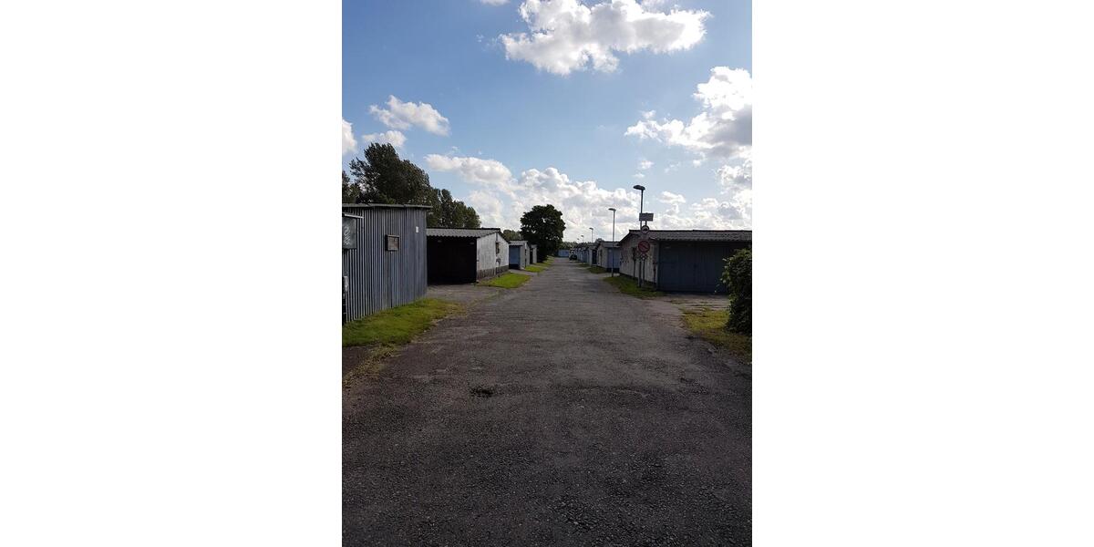 Garagen / Stellplätze Rostock Evershagen - 125&euro; | Angebot:25414418