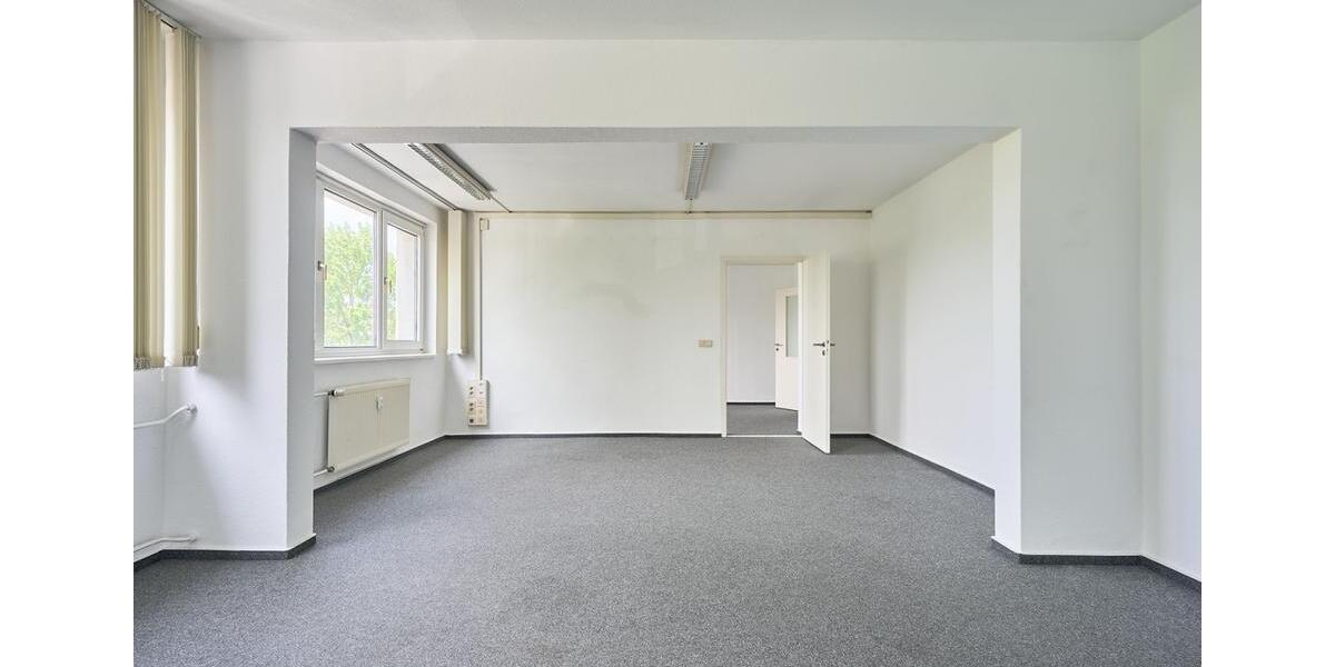 Gewerbeobjekt Lambrechtshagen - 9&euro; | Angebot:23810774