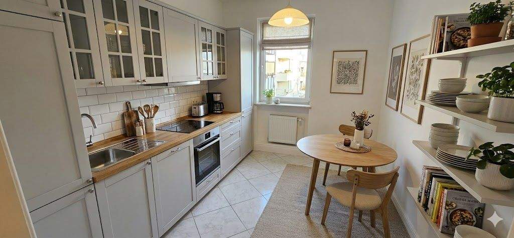 Etagenwohnung Rostock Hansaviertel - 4 Zimmer, 89 m&sup2;, 360.000&euro; | Angebot:25697068