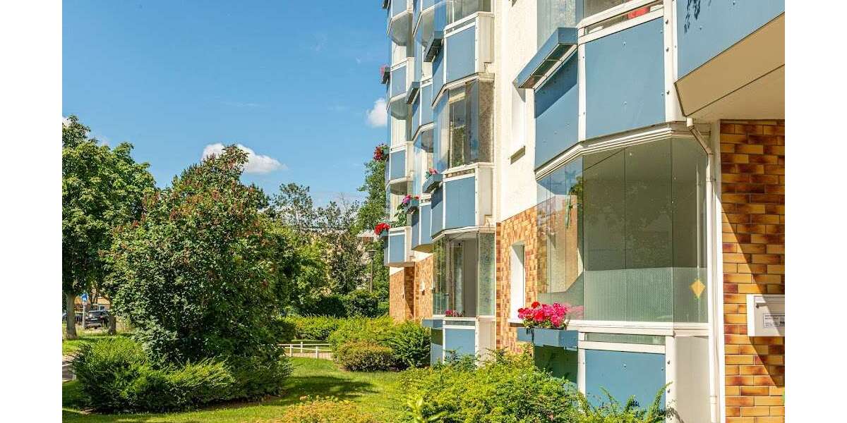 Wohnung zum Mieten in Rostock 402 € 57.4 m² 3 zimmer