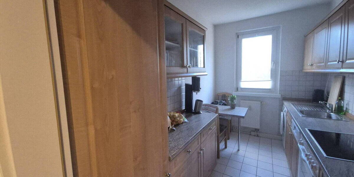 Etagenwohnung Rostock Südstadt - 3 Zimmer, 63 m&sup2;, 225.000&euro; | Angebot:26150651