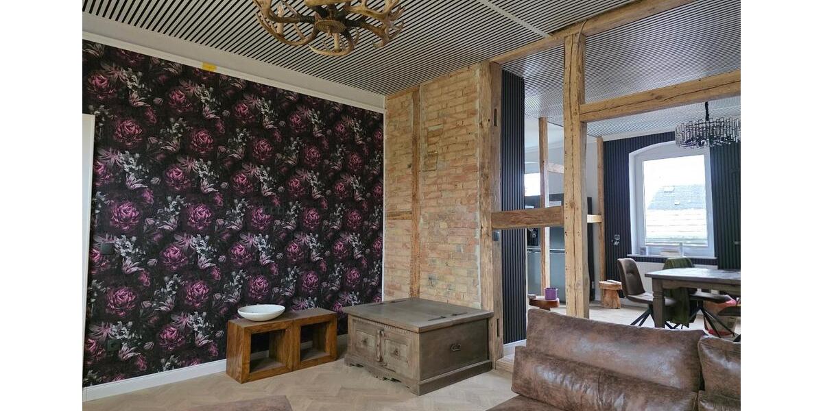 Etagenwohnung Laage - 6 Zimmer, 100 m&sup2;, 1.690&euro; | Angebot:26636289