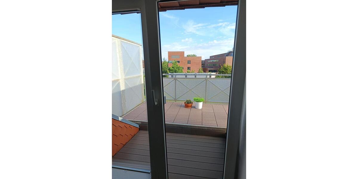 Dachgeschoßwohnung Papendorf - 3 Zimmer, 65 m&sup2;, 1.100&euro; | Angebot:27640981