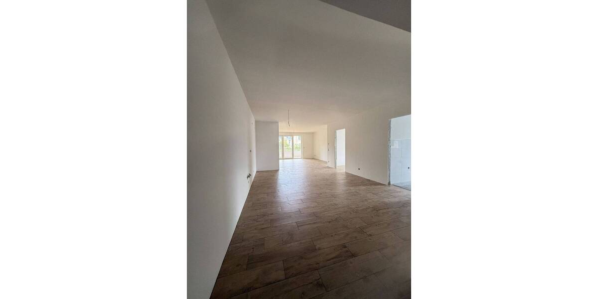 Etagenwohnung Bad Doberan - 3 Zimmer, 96 m&sup2;, 1.500&euro; | Angebot:26105829