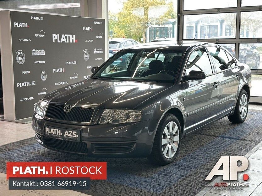 Skoda Superb 247.048 km 5.490 € Rostock 18059