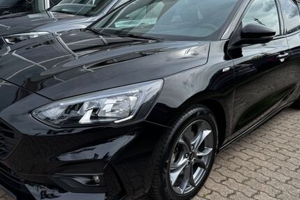 Ford Focus 48.500 km 17.290 &euro; Rostock 18059