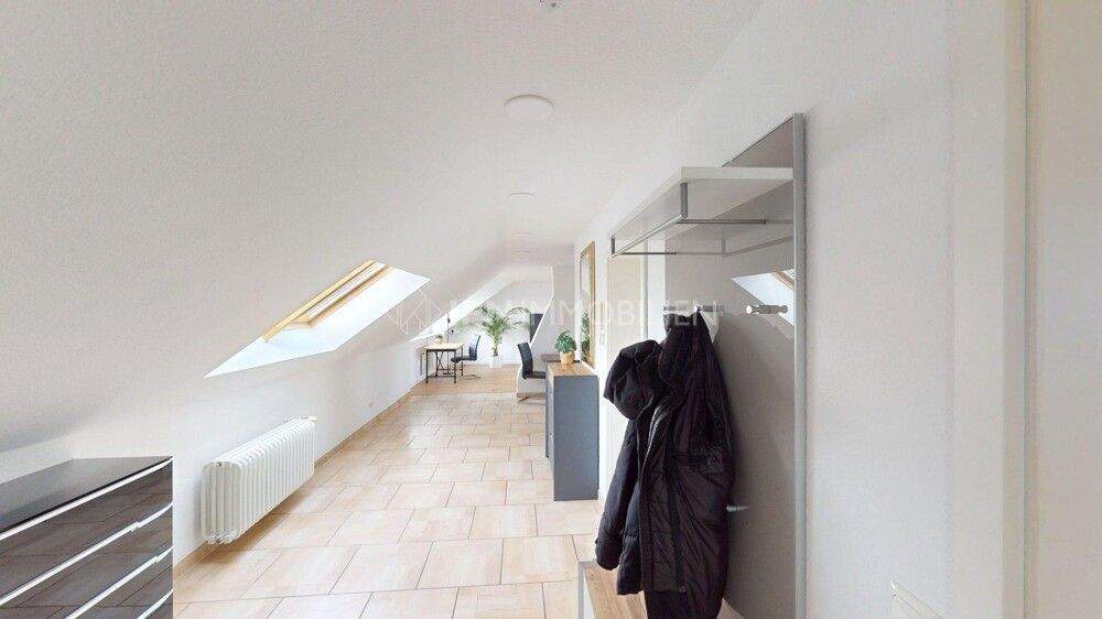 Etagenwohnung Rostock Dierkow-Neu - 2 Zimmer, 105 m&sup2;, 1.155&euro; | Angebot:25837652