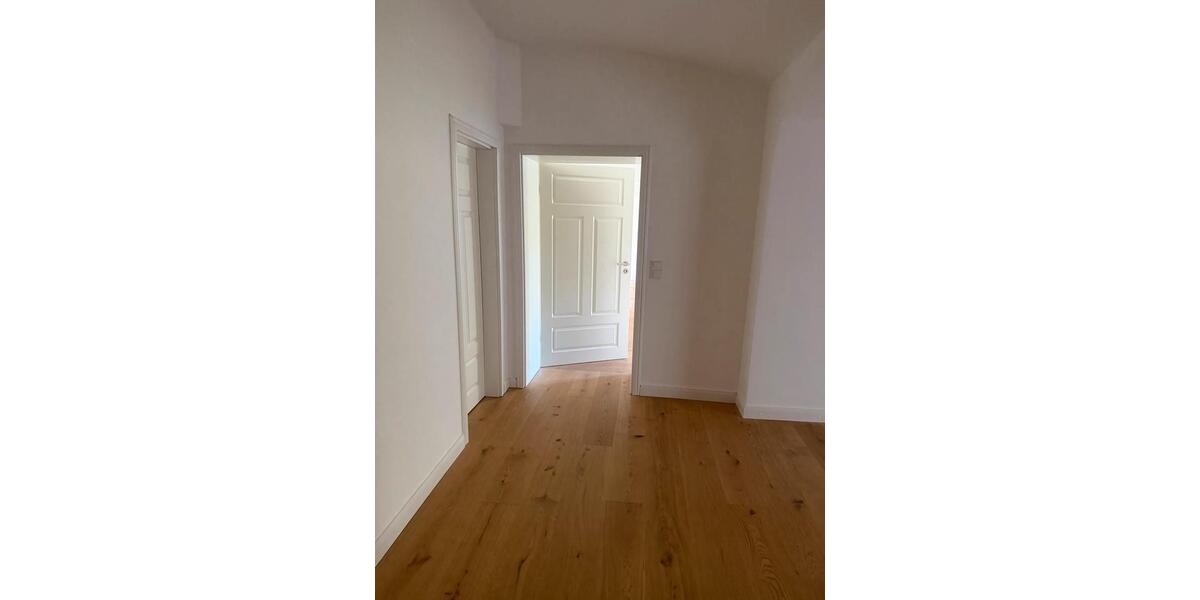 Erdgeschoßwohnung Sanitz - 4 Zimmer, 165 m&sup2;, 1.790&euro; | Angebot:26411628