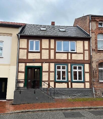 Reihenhaus Laage - 3 Zimmer, 120 m&sup2;, 350.000&euro; | Angebot:25157884