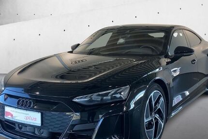 Audi e-tron 35.144 km 51.990 &euro; Rostock 18059