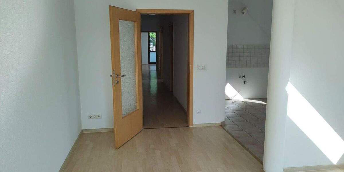 Etagenwohnung Rostock Groß Klein - 4 Zimmer, 99 m&sup2;, 450.000&euro; | Angebot:24746963