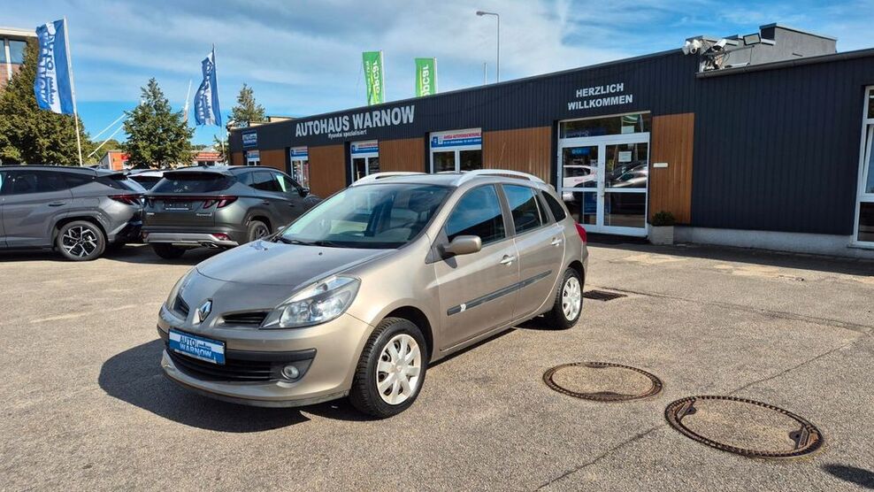 Renault Clio 73.250 km 3.990 € Rostock 18057