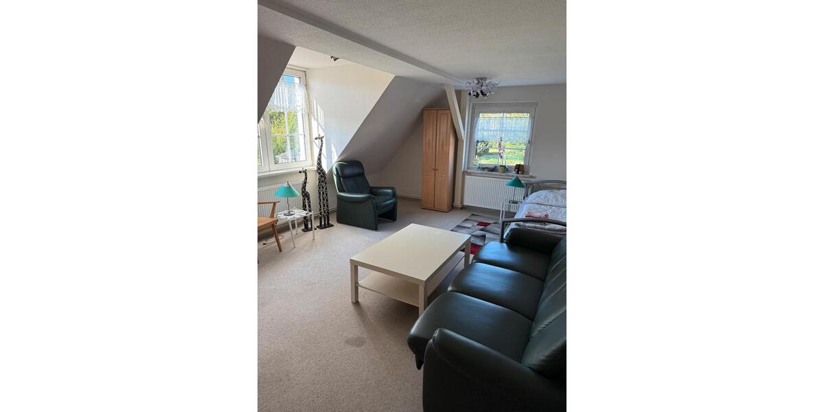 Etagenwohnung Bützow - 4 Zimmer, 100 m&sup2;, 1.300&euro; | Angebot:25961025