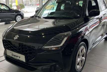 Suzuki Swift 4.467 km 16.990 &euro; Rostock-Roggentin 18184