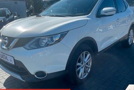 Nissan Qashqai 94.232 km 11.990 € Rostock-Warnemünde 18119