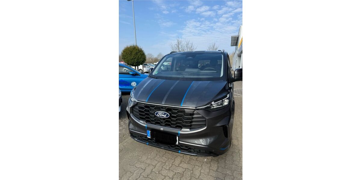 Ford Tourneo Custom 13.000 km 58.150 € Ribnitz 18311