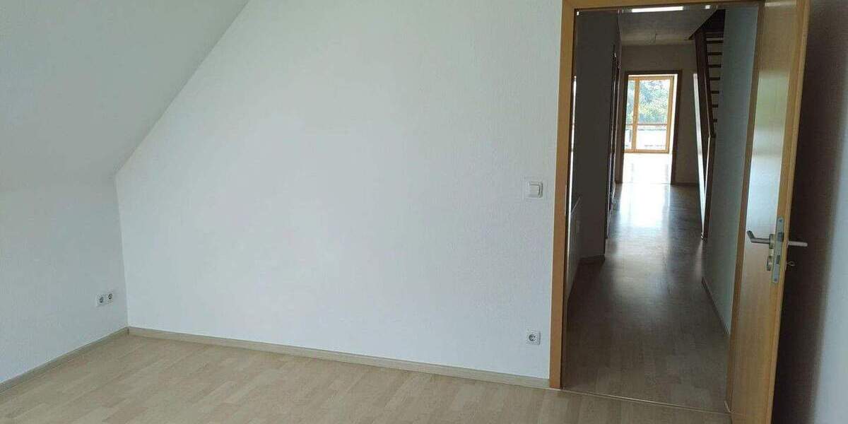 Etagenwohnung Rostock Groß Klein - 4 Zimmer, 99 m&sup2;, 450.000&euro; | Angebot:24746963