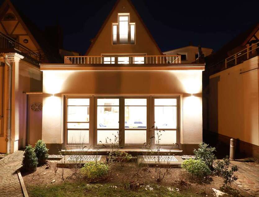 Haus zum Kaufen in Rostock-Warnemünde 2.670.000 € 189 m²