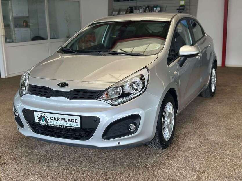 Kia Rio 105.400 km 6.899 € Elmenhorst 18107