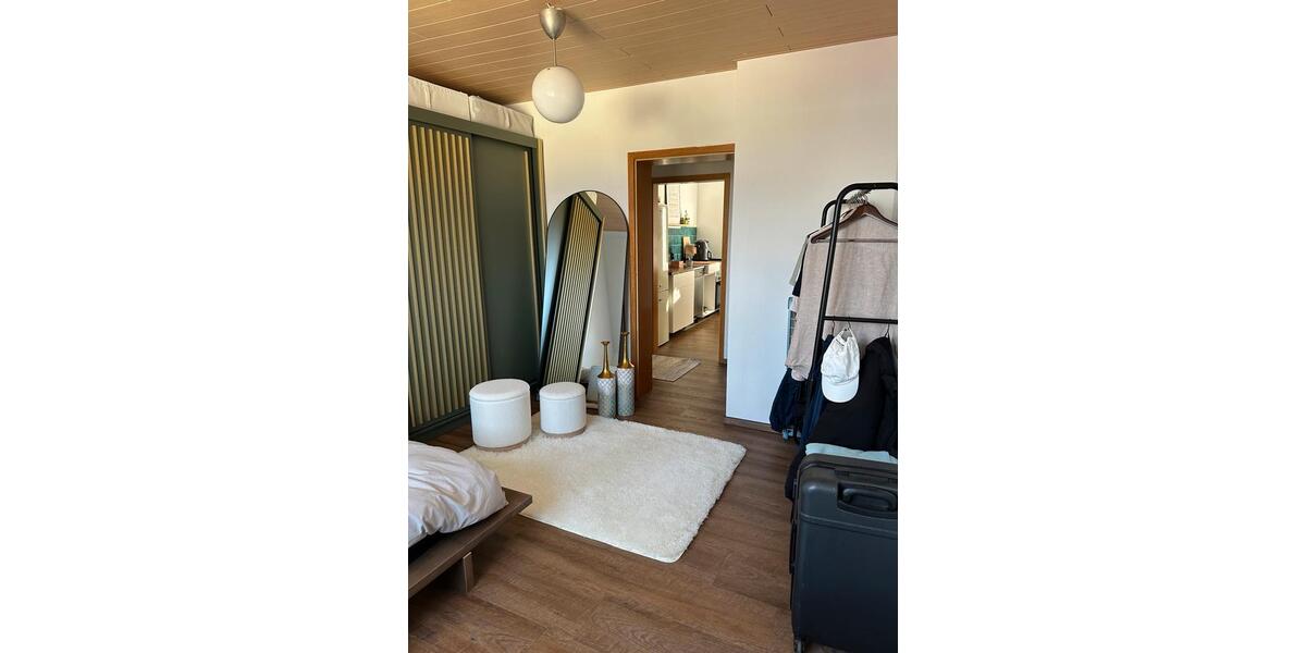 Dachgeschoßwohnung Rostock - 2 Zimmer, 50 m&sup2;, 1.100&euro; | Angebot:26002467