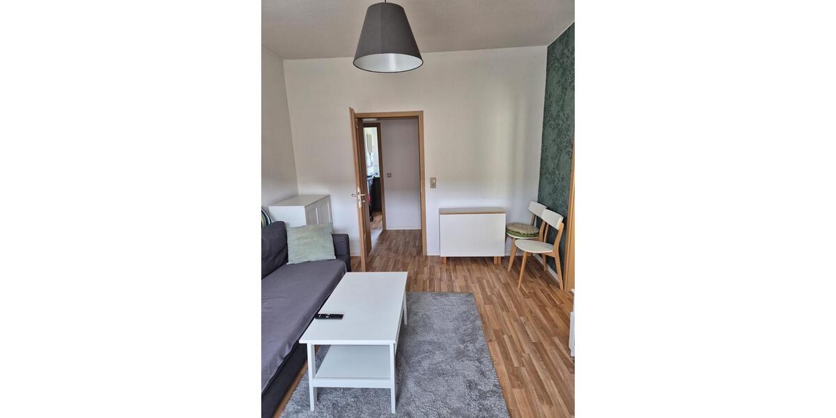 Etagenwohnung Lambrechtshagen - 3 Zimmer, 48 m&sup2;, 600&euro; | Angebot:26350926