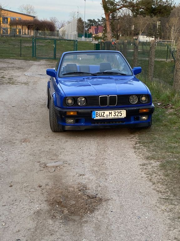 BMW 325 170.000 km 11.900 € Laage 18299