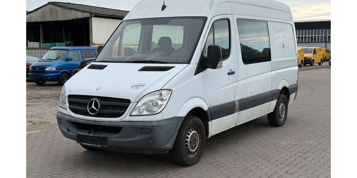 Mercedes-Benz Sprinter 443.995 km 2.799 &euro; Tessin 18195