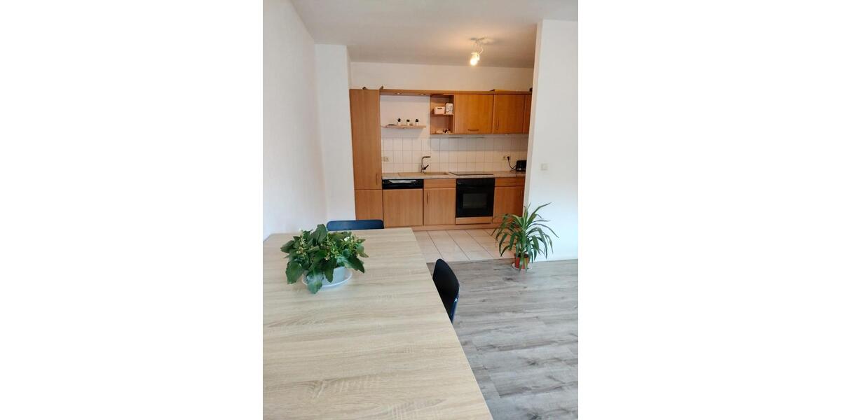 Etagenwohnung Bützow - 2 Zimmer, 66 m&sup2;, 440&euro; | Angebot:24946708