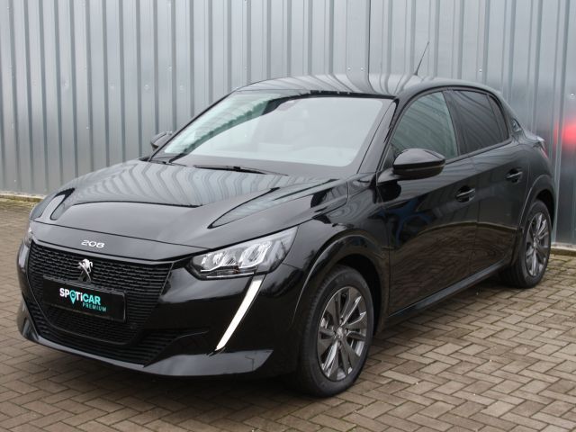 Peugeot 208 3.585 km 33.900 € Ribnitz-Damgarten 18311