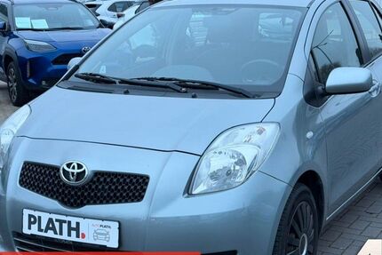 Toyota Yaris 124.200 km 4.990 &euro; Rostock-Warnemünde 18119