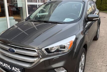 Ford Kuga 61.127 km 16.590 &euro; Rostock 18059