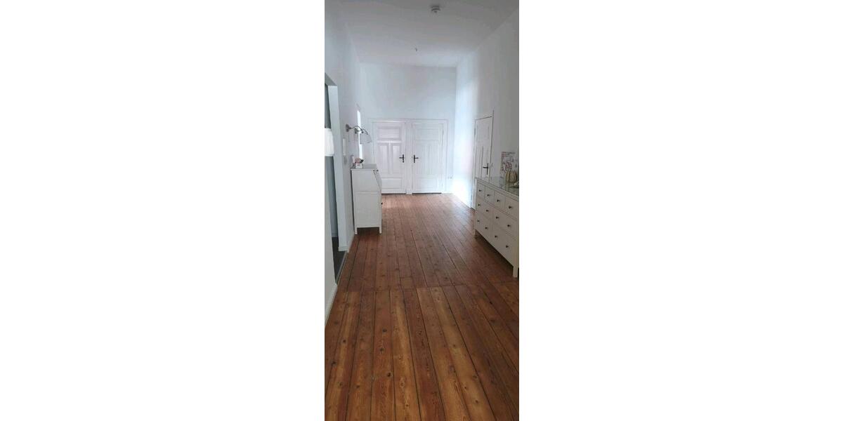Dachgeschoßwohnung Bad Doberan - 5 Zimmer, 147 m&sup2;, 1.470&euro; | Angebot:26502688