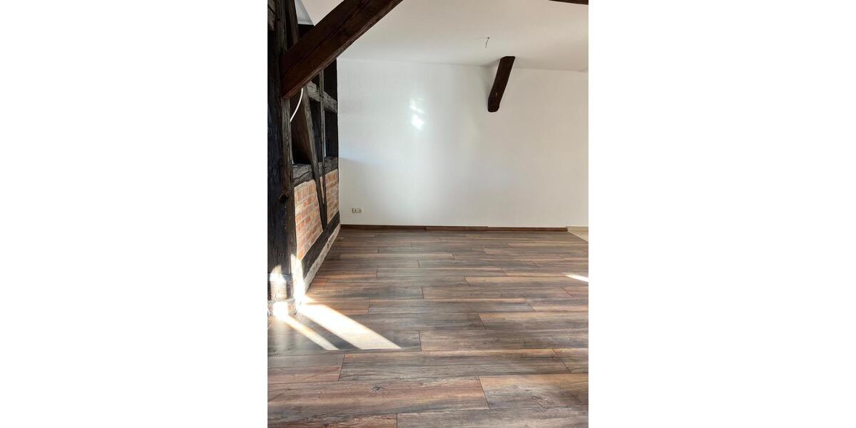 Erdgeschoßwohnung Bützow - 3 Zimmer, 110 m&sup2;, 990&euro; | Angebot:26176123