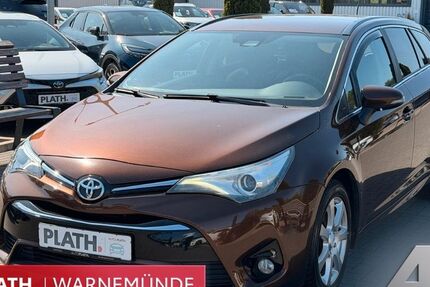 Toyota Avensis 239.700 km 6.990 &euro; Rostock-Warnemünde 18119