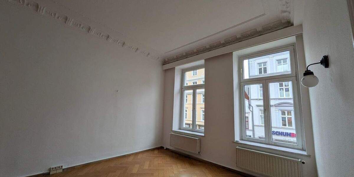 Etagenwohnung Rostock Stadtmitte - 3 Zimmer, 104 m&sup2;, 830&euro; | Angebot:25689030