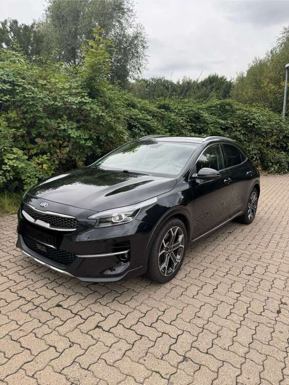 Kia XCeed 59.000 km 20.300 € Rostock 18147