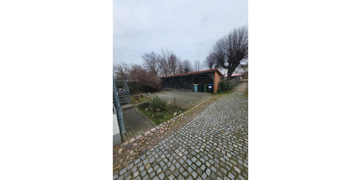 Erdgeschoßwohnung Bützow - 1 Zimmer, 32 m&sup2;, 275&euro; | Angebot:26279315