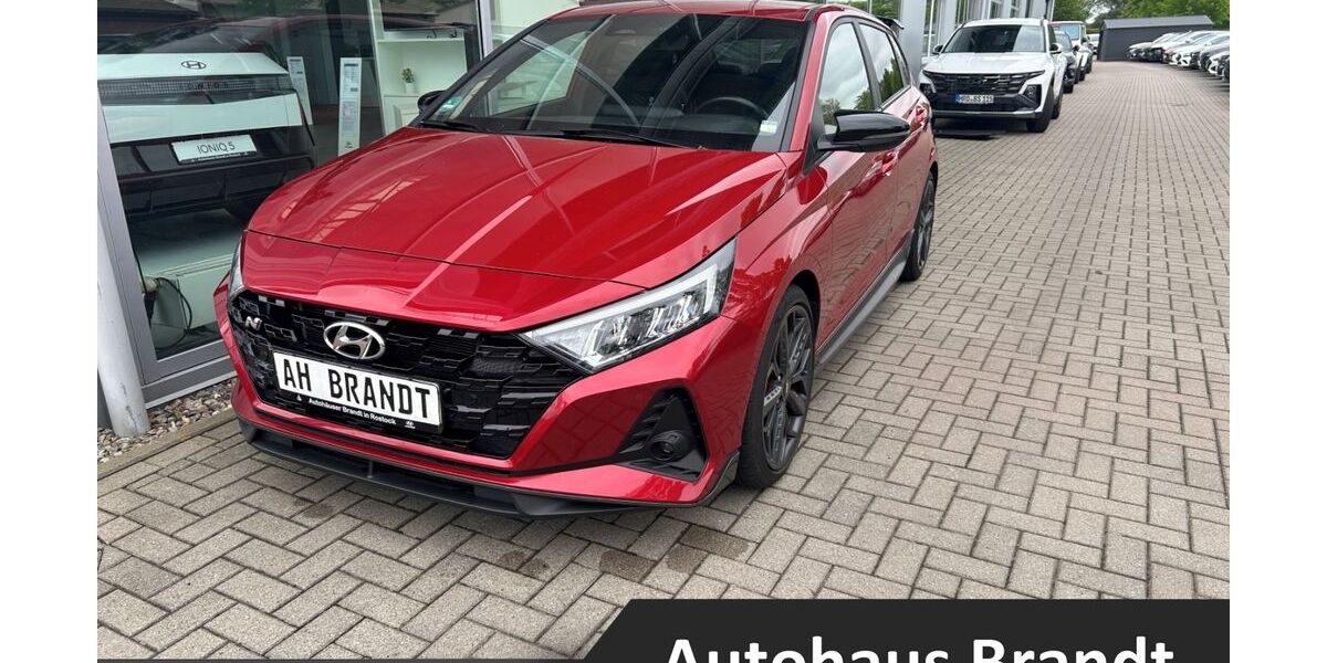 Hyundai i20 24.510 km 25.990 &euro; Rostock 18146