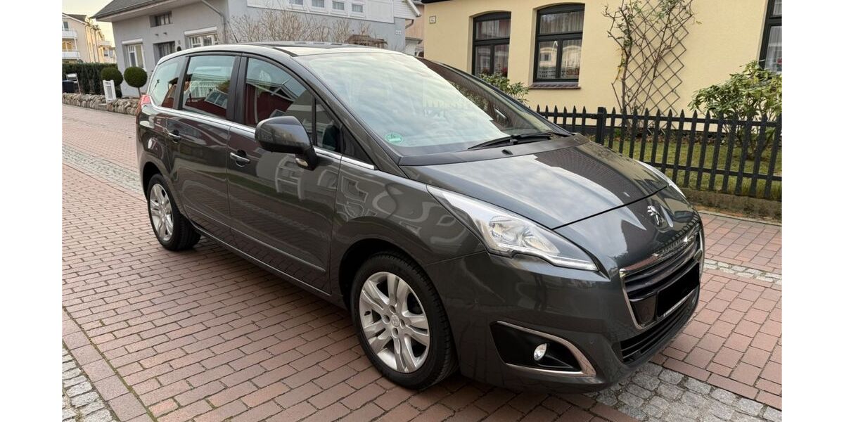 Peugeot 5008 50.360 km 8.900 &euro; Kühlungsborn 18225