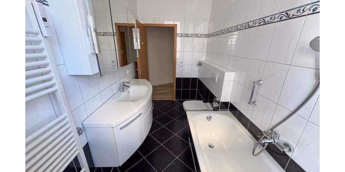 Etagenwohnung Rostock Stadtmitte - 2 Zimmer, 61 m&sup2;, 245.000&euro; | Angebot:23561951