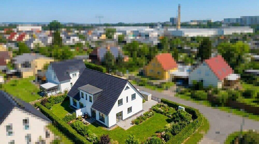 Doppelhaushälfte Rostock Lichtenhagen - 4 Zimmer, 127 m&sup2;, 459.500&euro; | Angebot:25745655