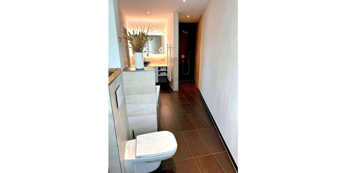 Etagenwohnung Rostock Alt Bartelsdorf - 2 Zimmer, 75 m&sup2;, 975&euro; | Angebot:23701868